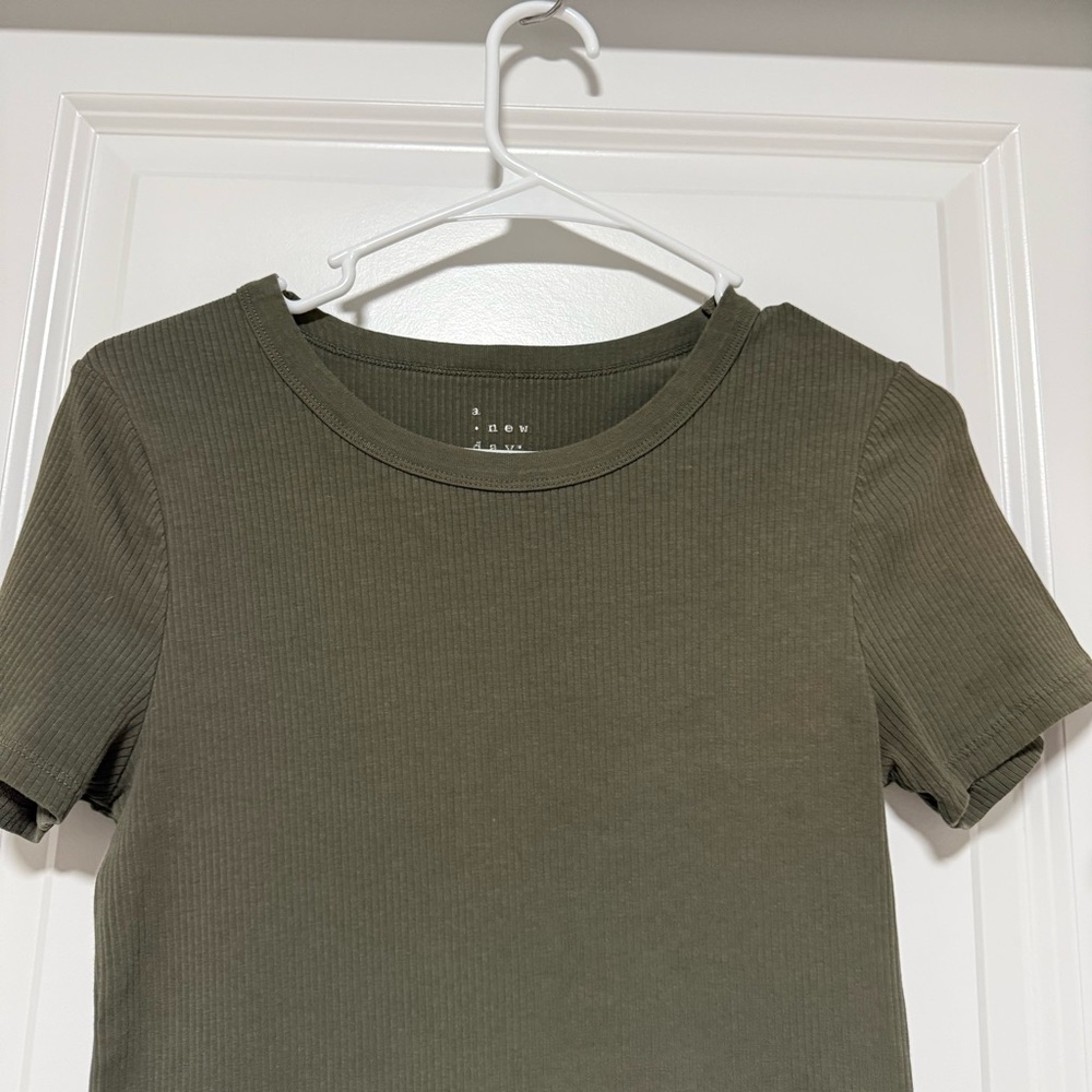 TShirt Ribbed Short Sleeve Tee Top - Picture 3 of 5
